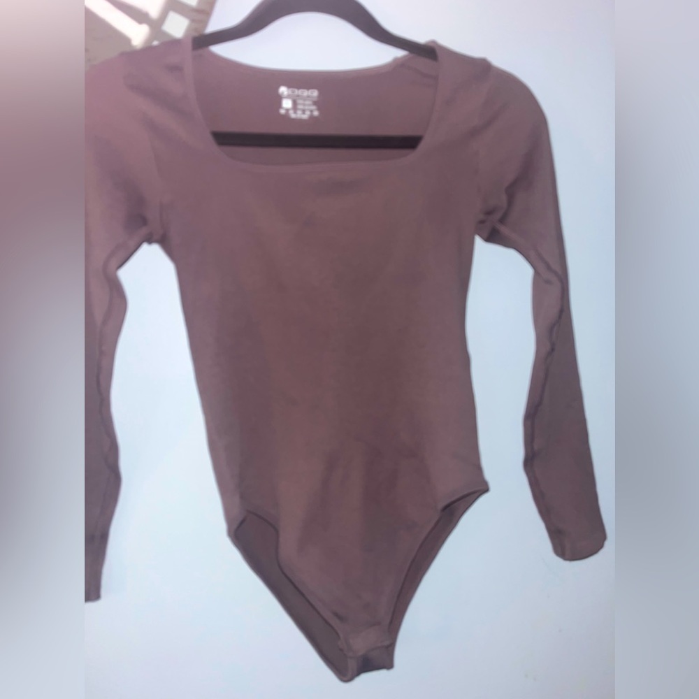 OQQ long sleeve bodysuit size small